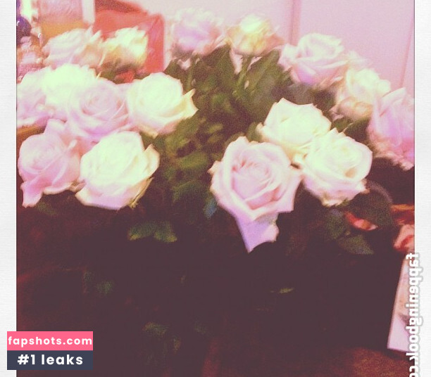 sophieroseofficialblue gallery photo #43