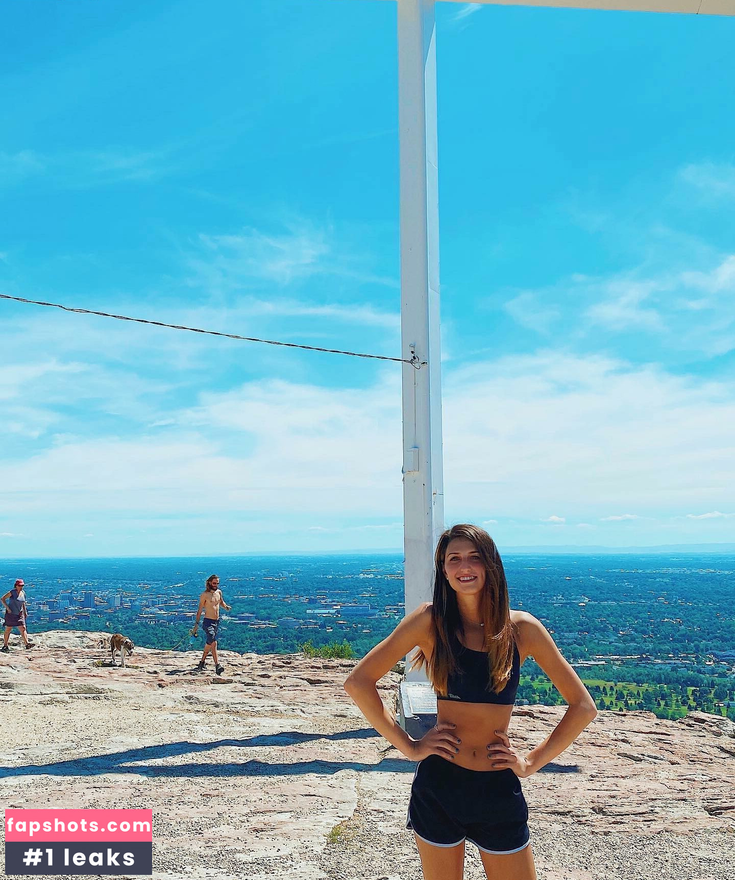 SophieSommers gallery photo #4