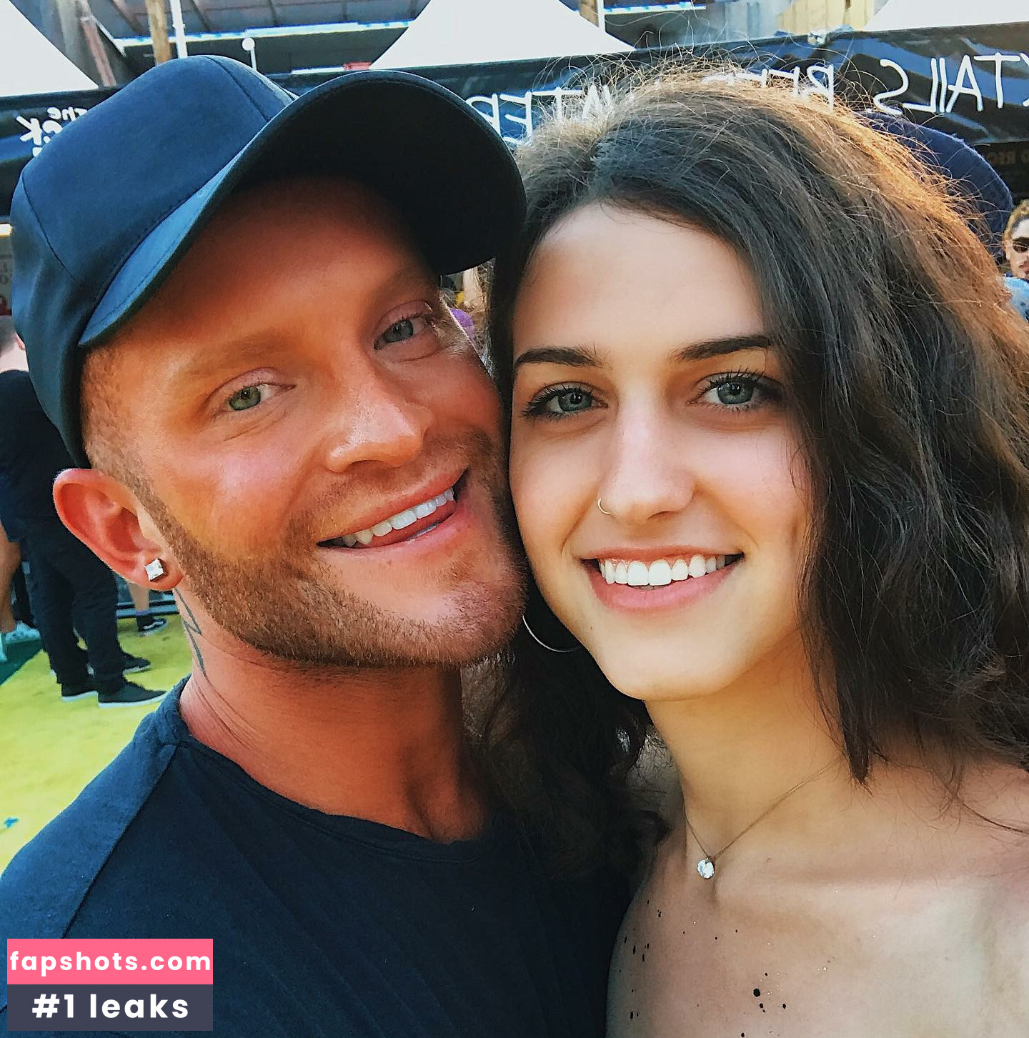 SophieSommers gallery photo #9