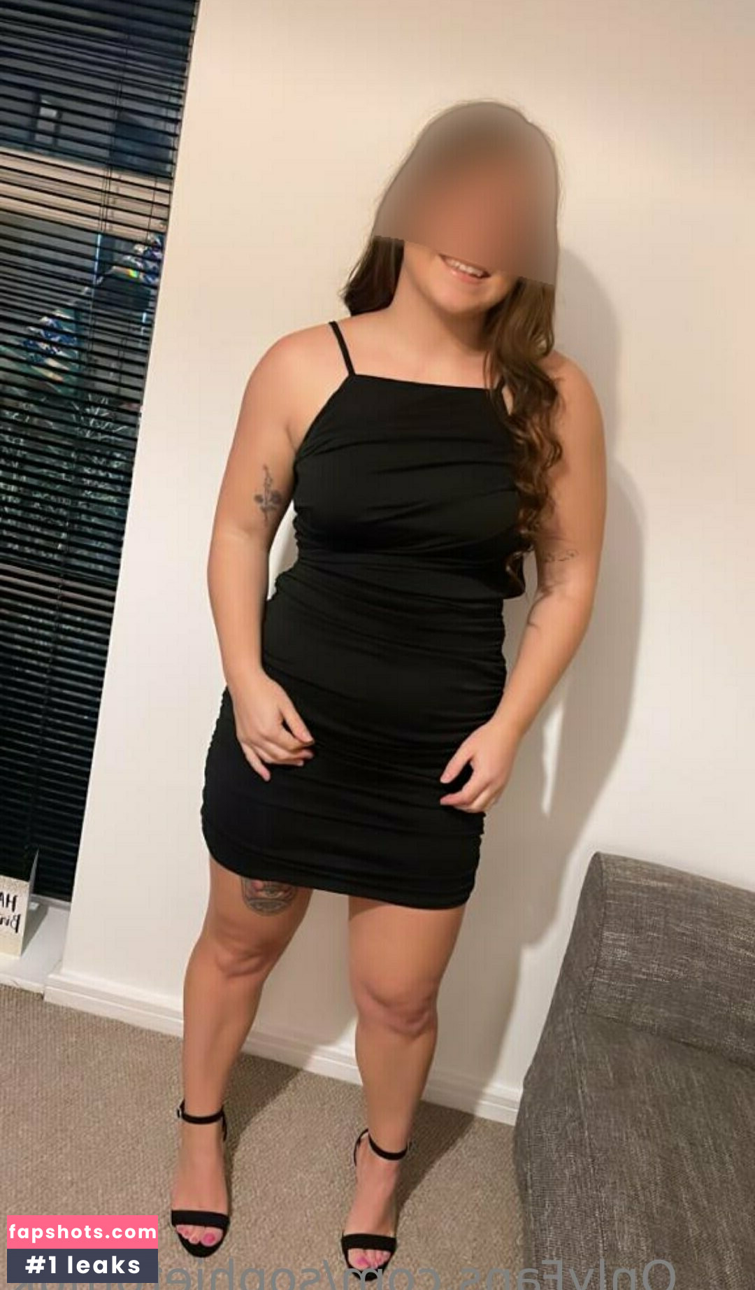 sophietomuk gallery photo #2