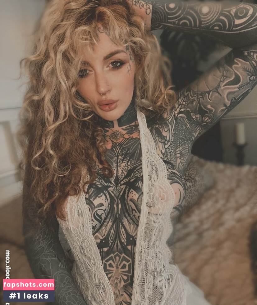 SophieWilde Nude Leaks OnlyFans Photos #25 - LeakJerk