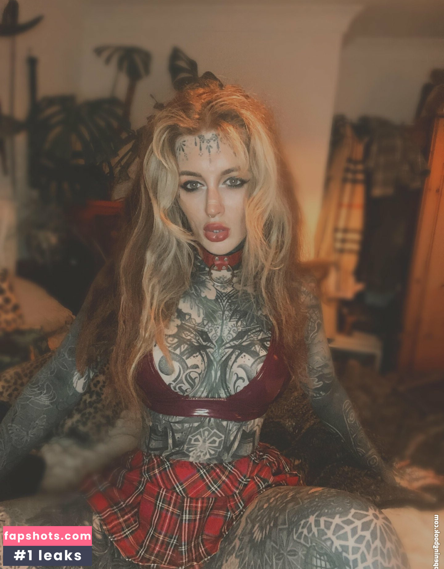 SophieWilde Nude Leaks OnlyFans Photos #33 - LeakJerk