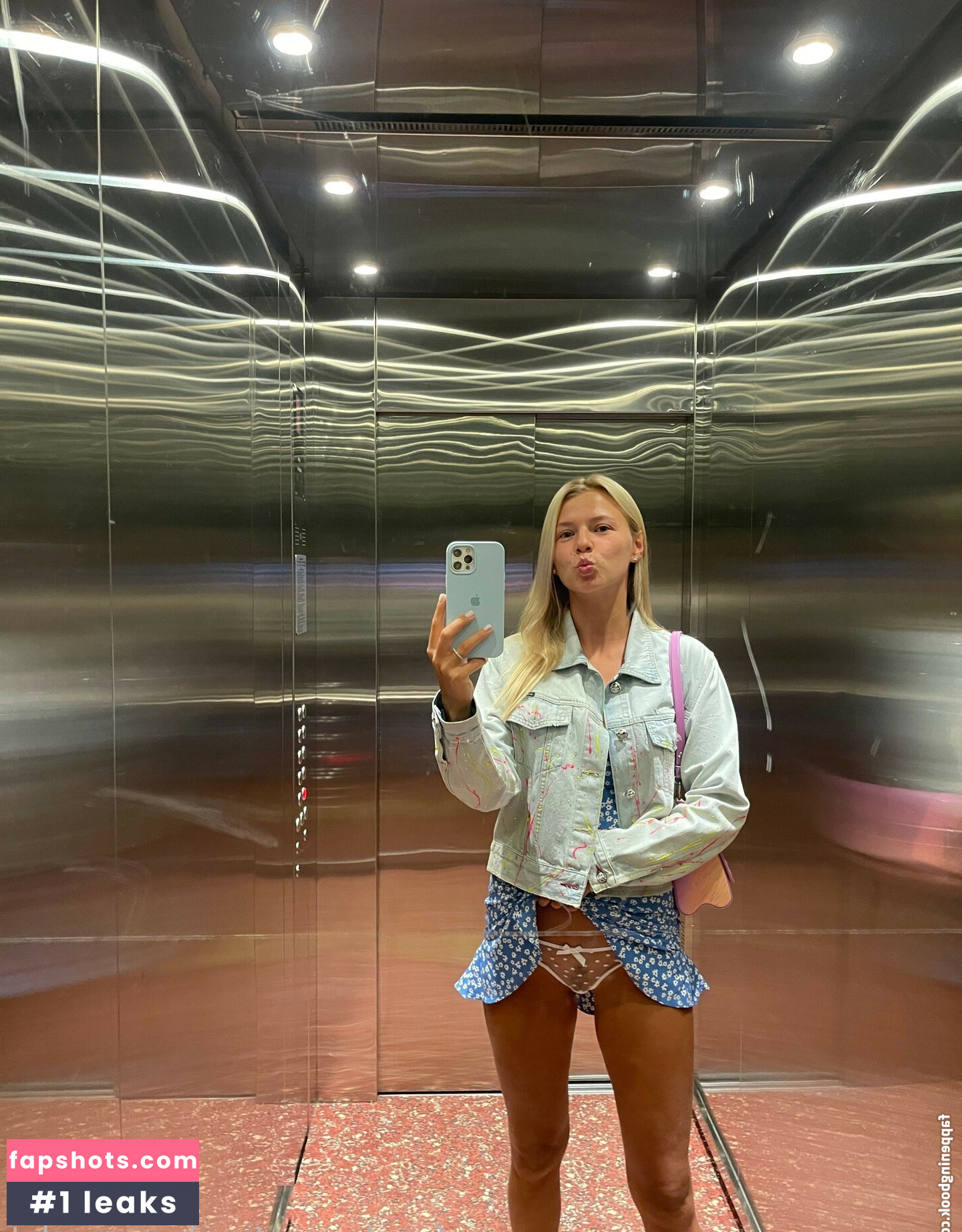 sophmoreschoolgirl gallery photo #33