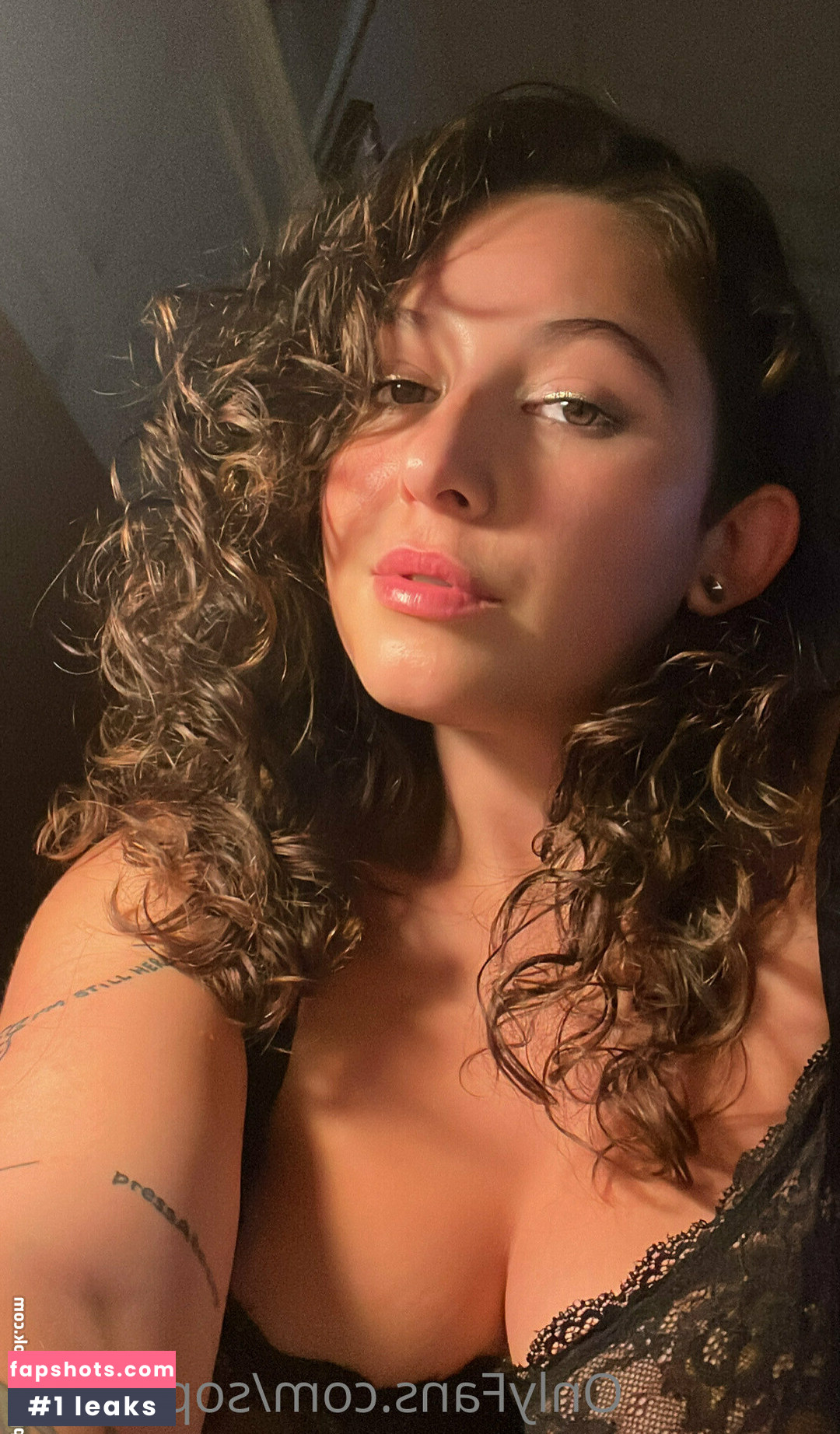 Sophoulla nude babe gallery