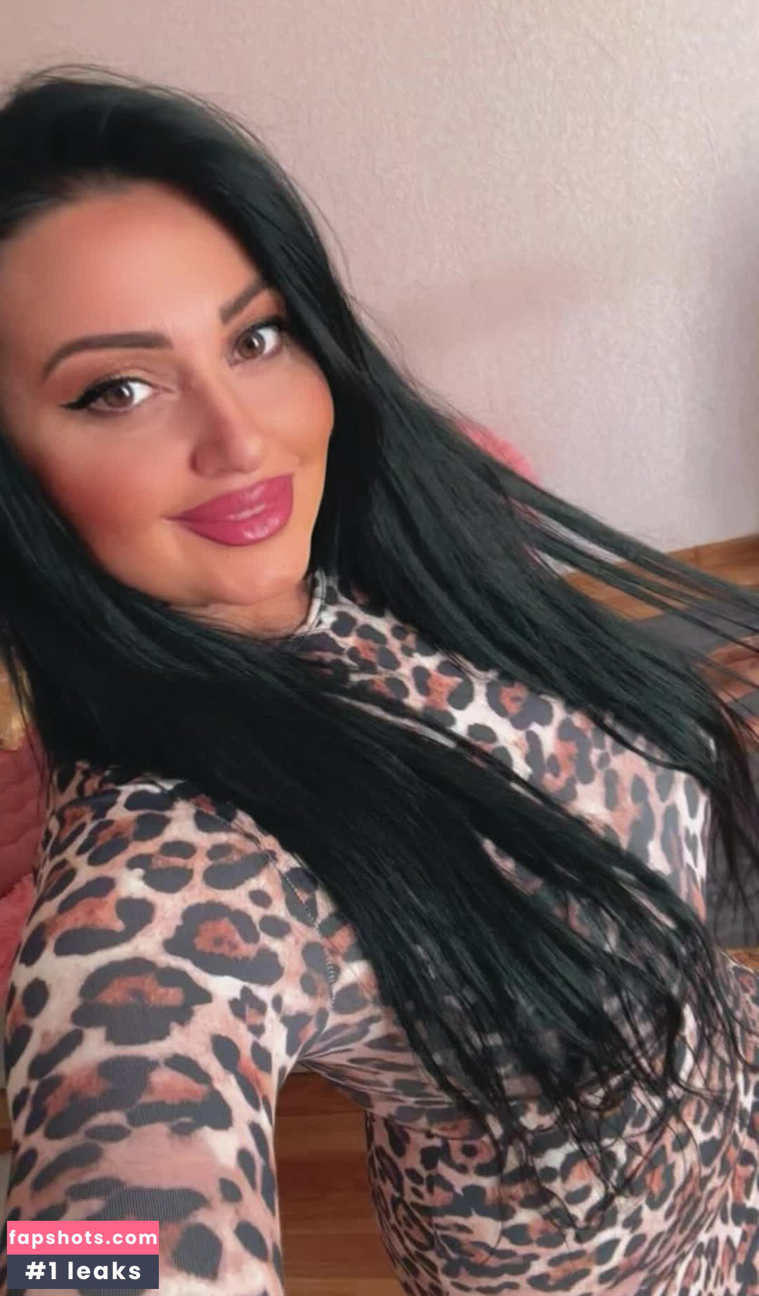 Sopo Shariqadze nude babe gallery