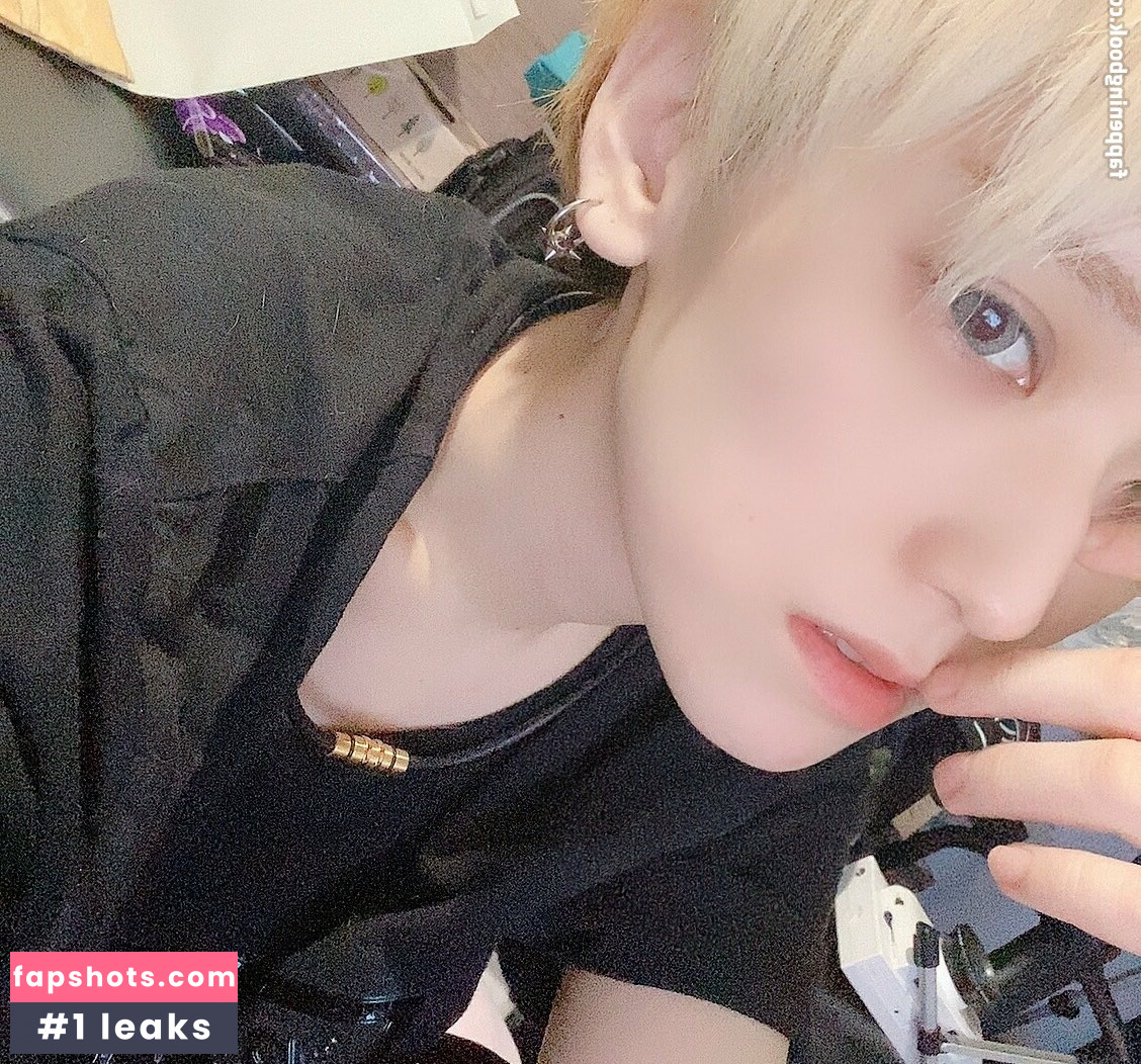 Sora Shiina gallery photo #14