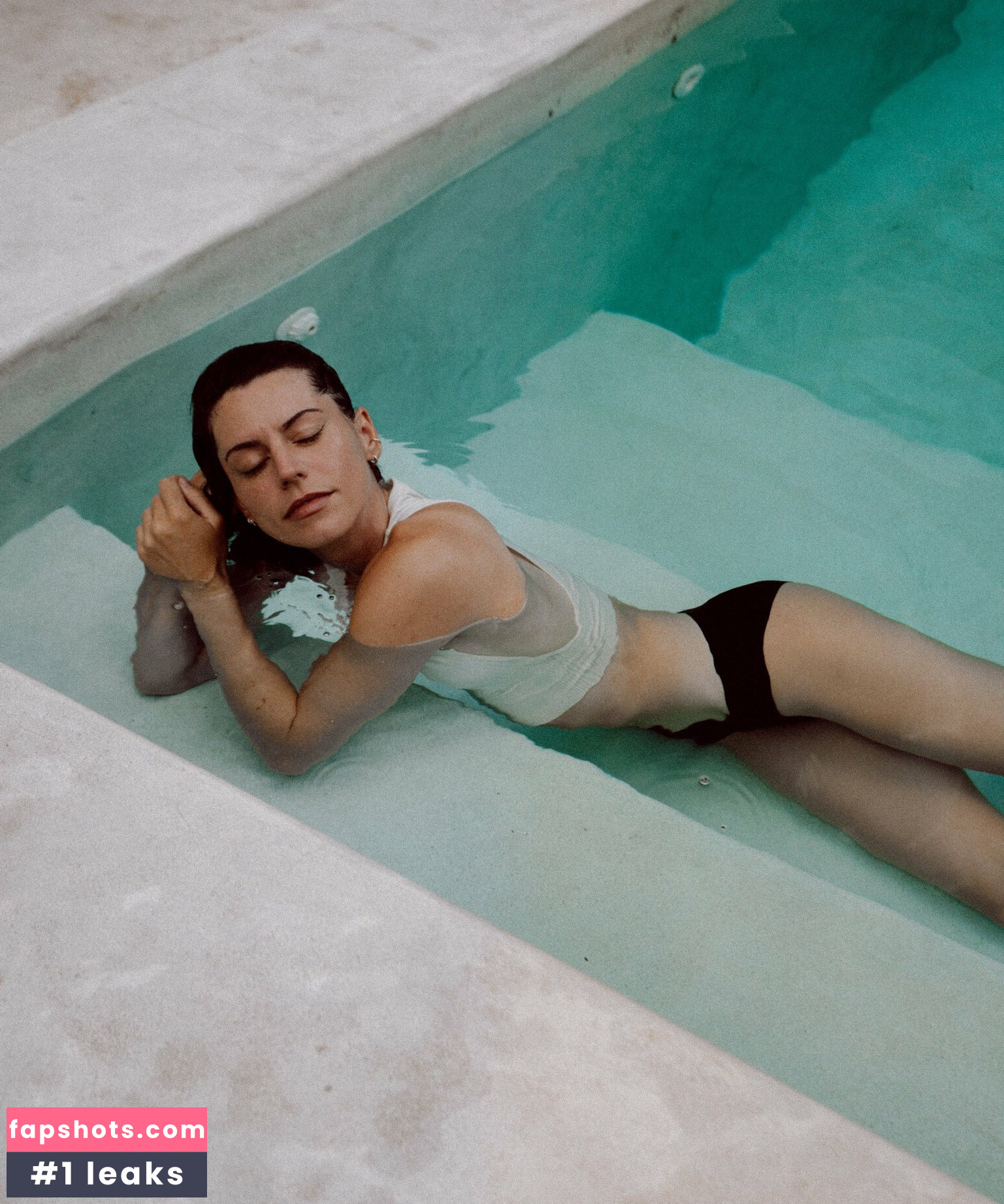 Sorelle Amore gallery photo #17