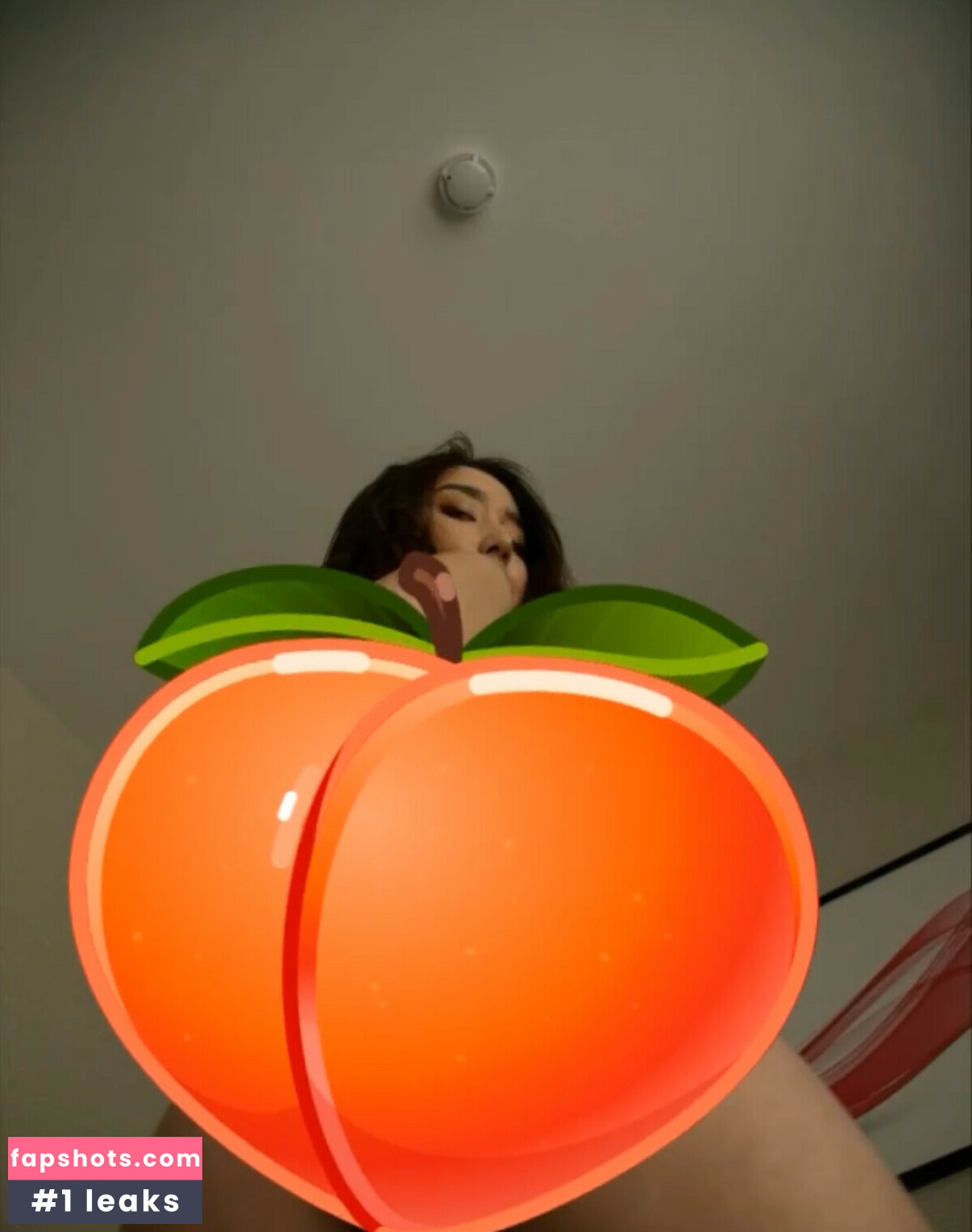 soskareen gallery photo #3