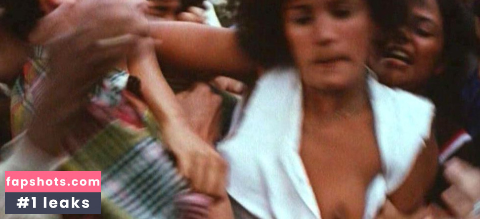 Souad Amidou gallery photo #6