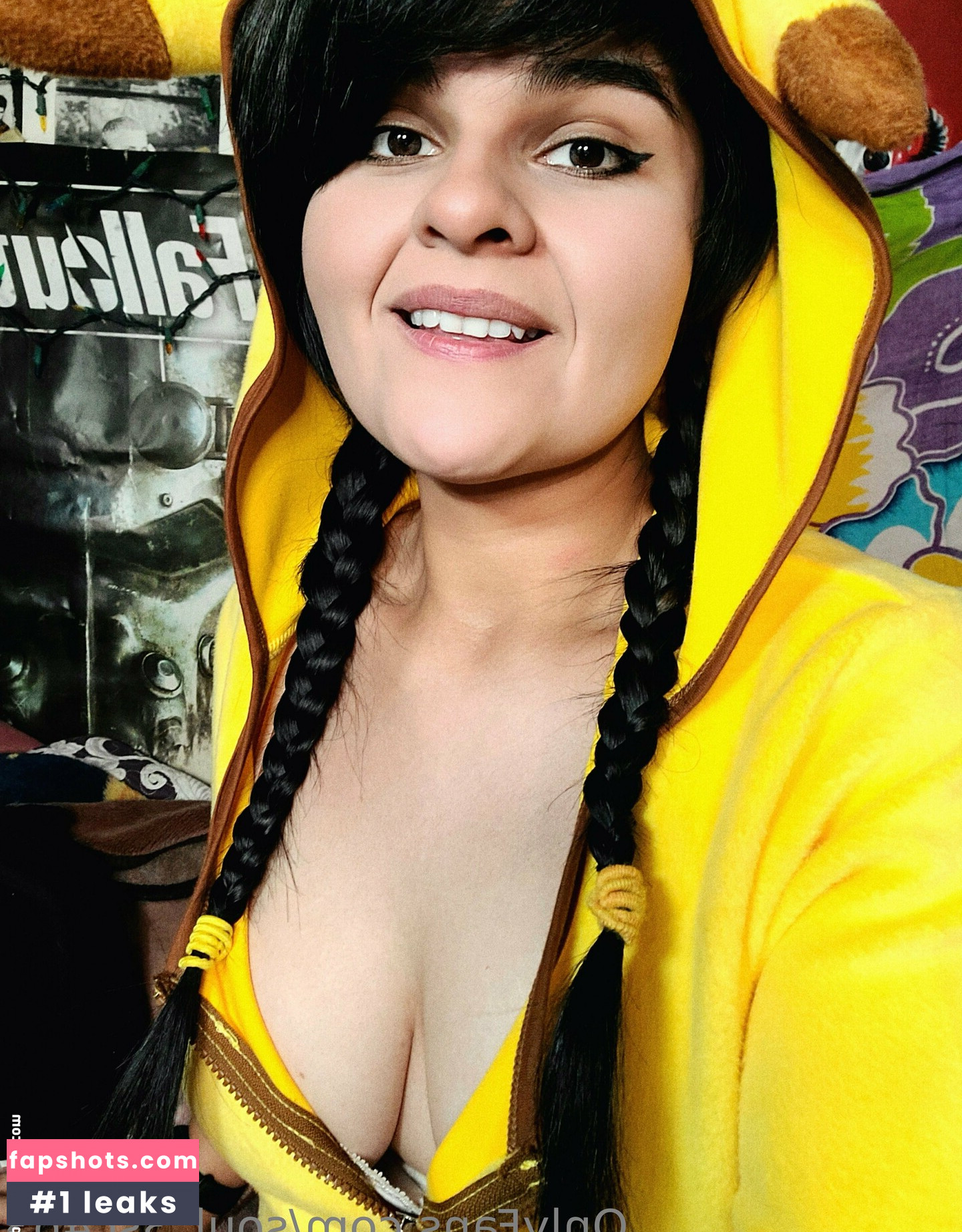 soul_3sc4p3 Nude Leaks OnlyFans Photos #2 - LeakJerk