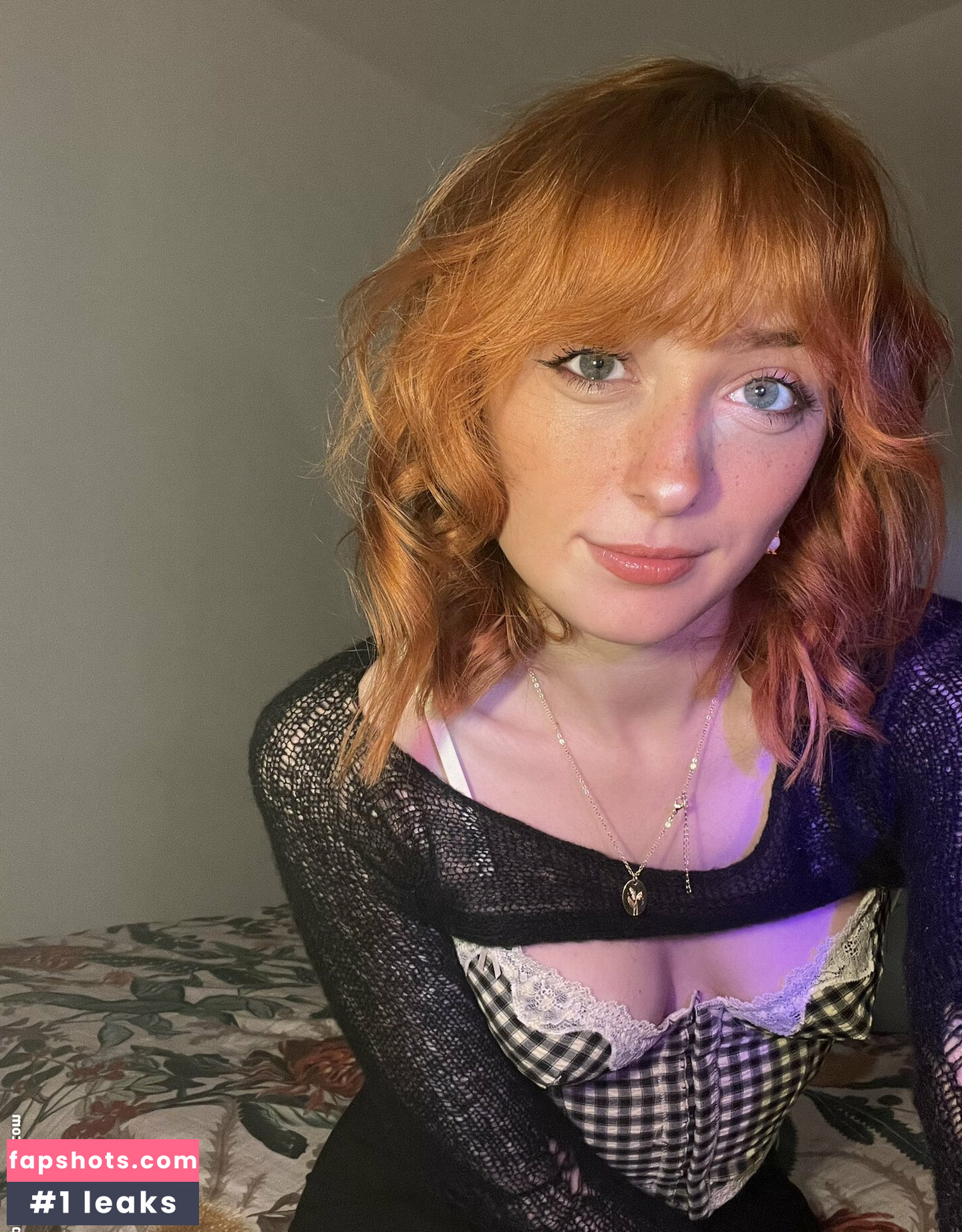 Soupforeloise gallery photo #24