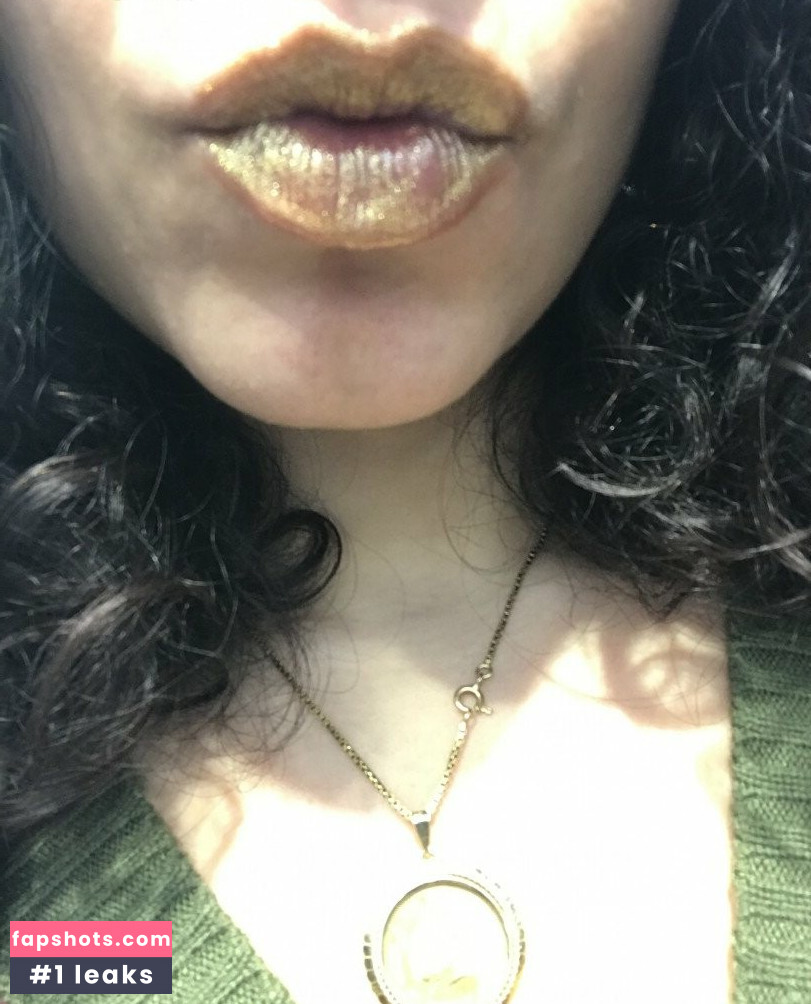 SouzanHalabi gallery photo #7