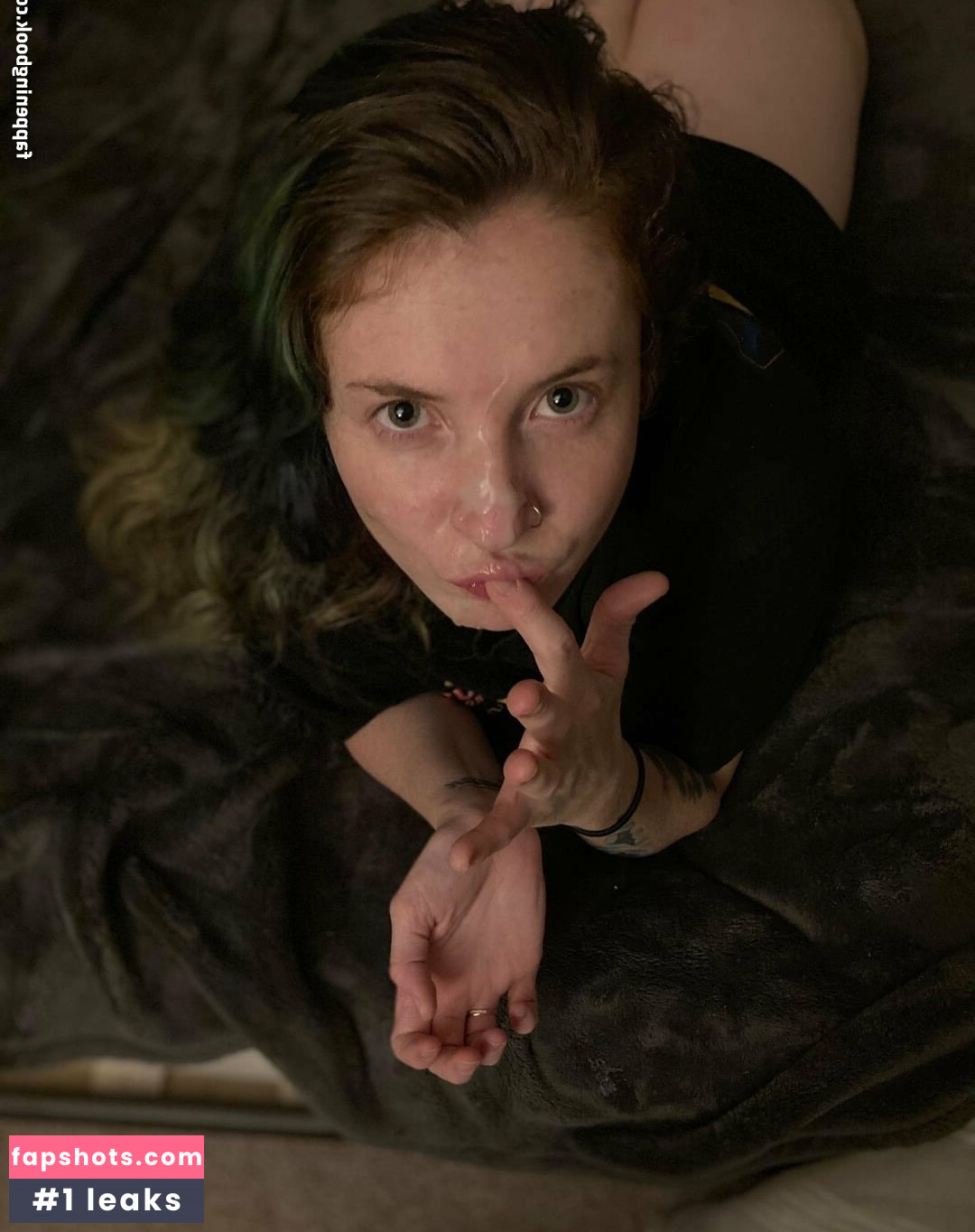 Space Mom gallery photo #13