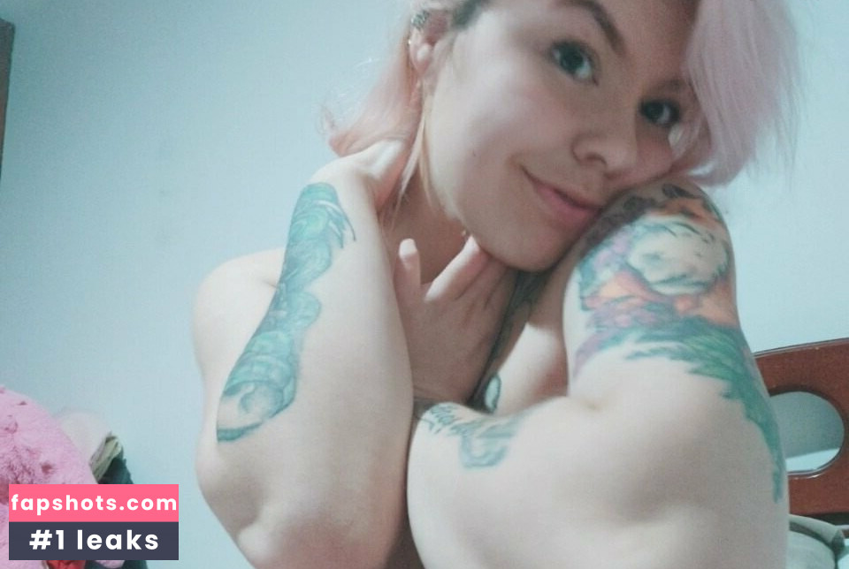 spacee.bunny nude babe gallery