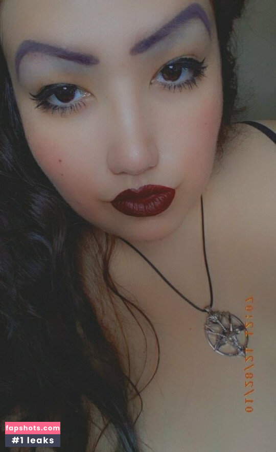 spacevvitch666 gallery photo #25