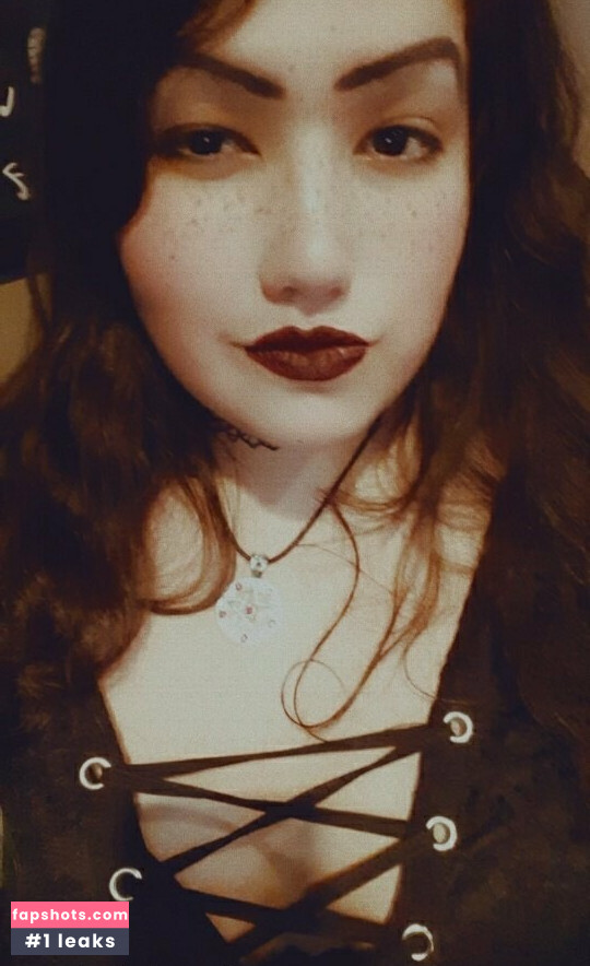 spacevvitch666 gallery photo #6