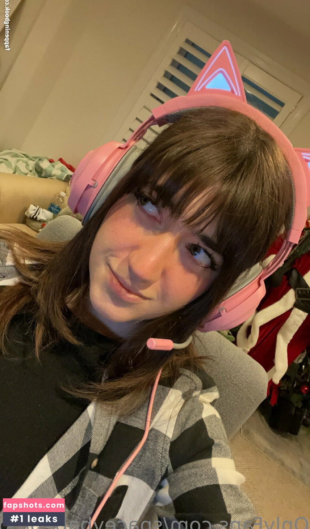 spaceybabebrooke Nude Leaks OnlyFans Photos #4 - LeakJerk