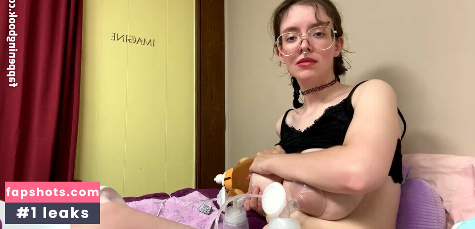 spaceyyybaby gallery photo #4