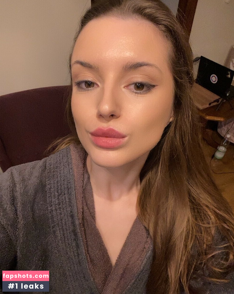 spasibozdrastie Filtración Desnuda OnlyFans Foto #2 - Fapshots