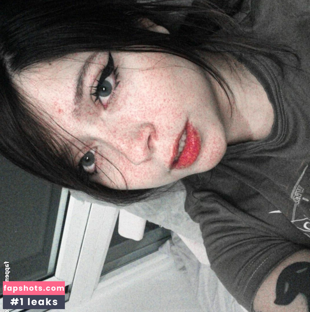 spectralnix nude babe gallery