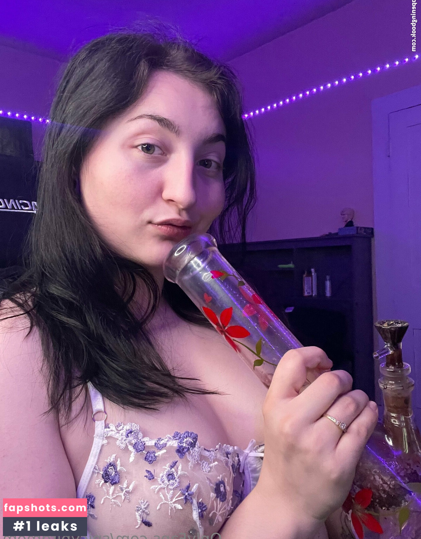 spicybirdmom gallery photo #20