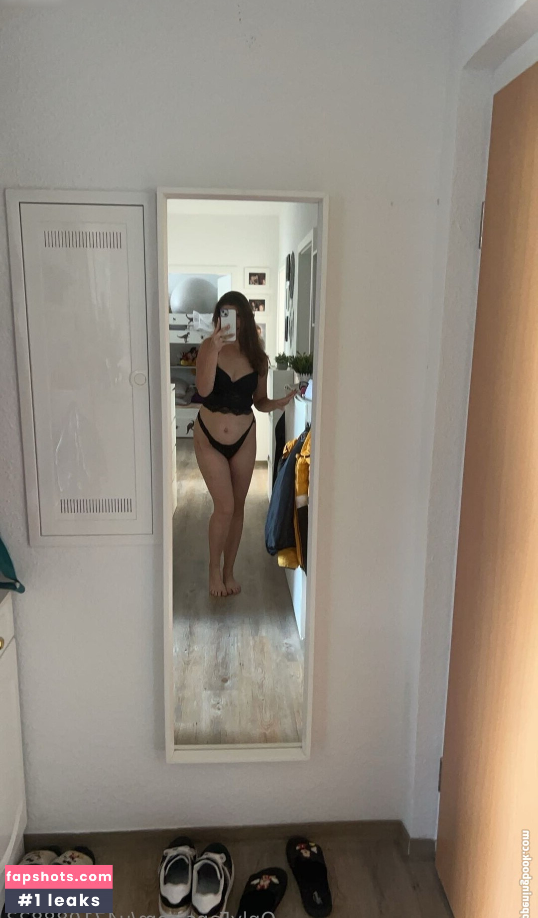 Spicyemma gallery photo #29