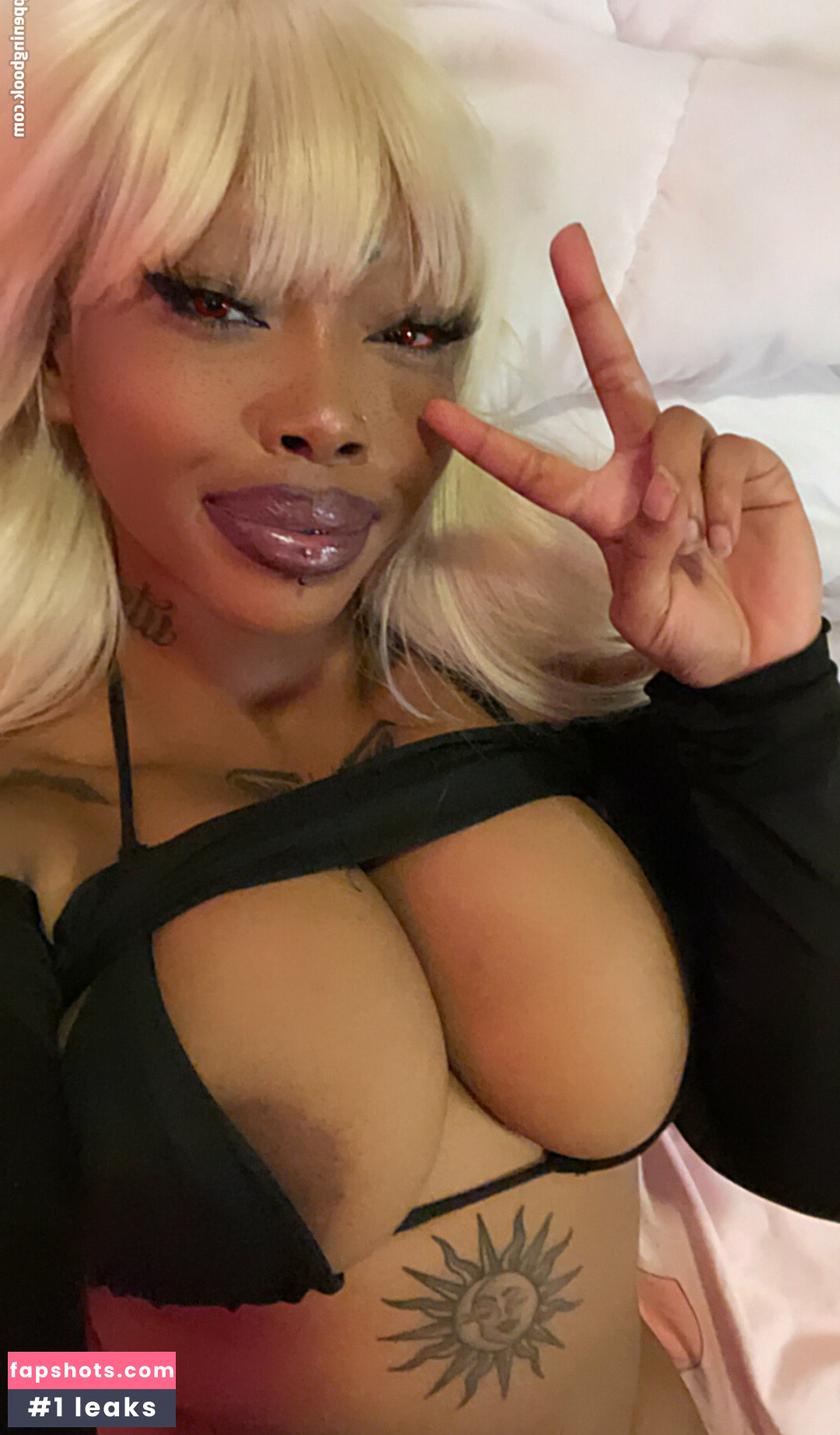 Spicylilbrat nude babe gallery