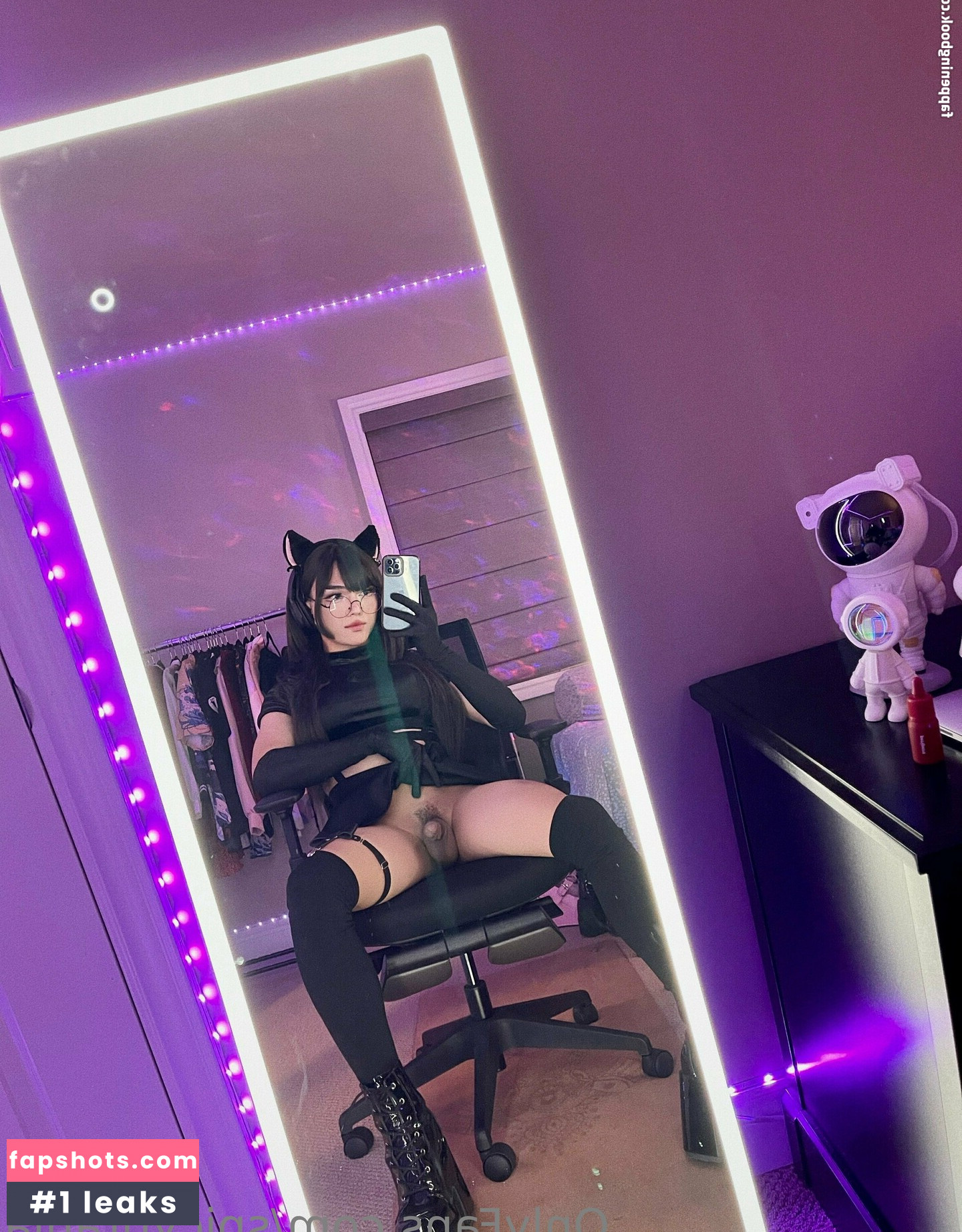 spicytitania gallery photo #26