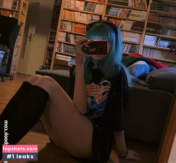 spicywolfy_ gallery photo #18