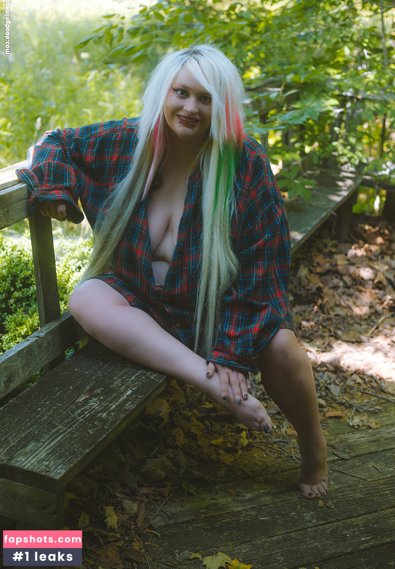 spikezombie gallery photo #36