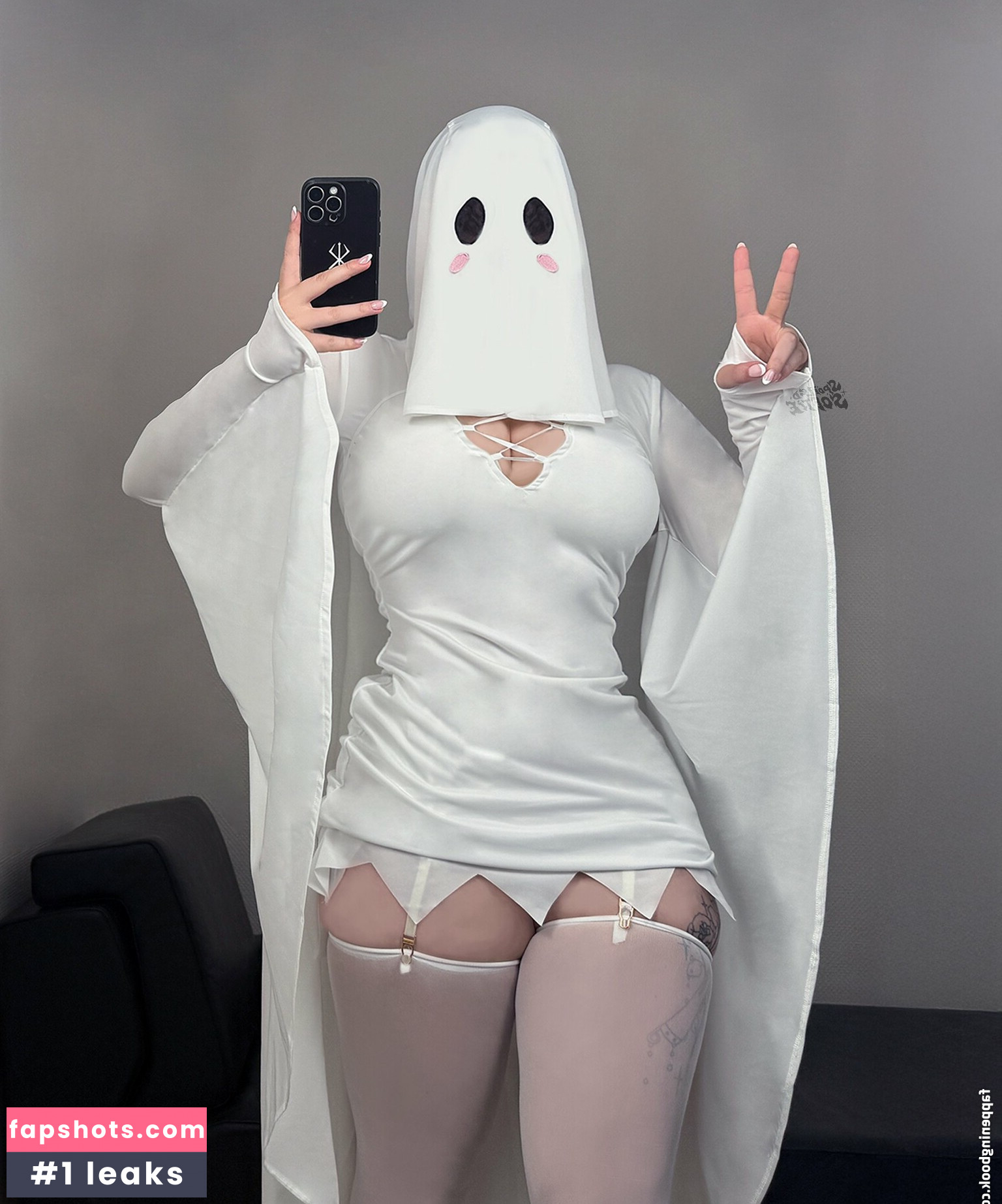 SpoiledSoftie Nude Leaks OnlyFans Photos #14 - LeakJerk