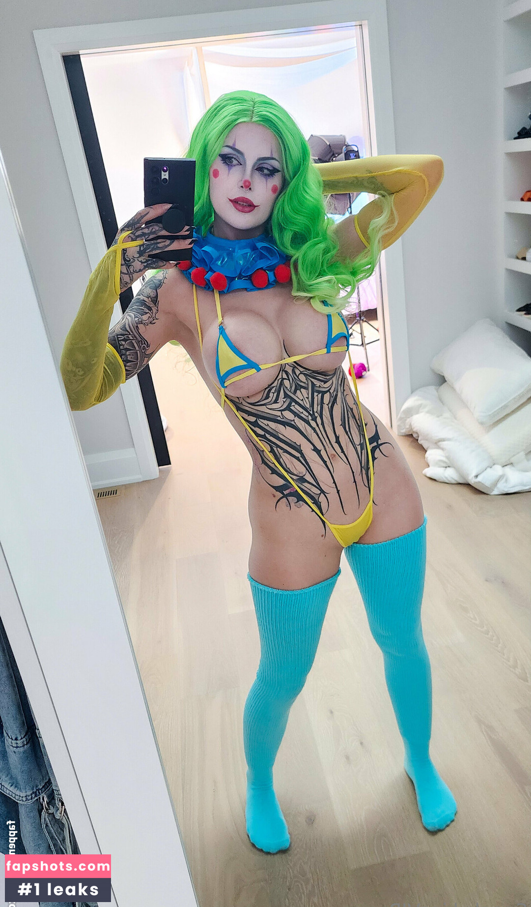 spookykinsvip gallery photo #2