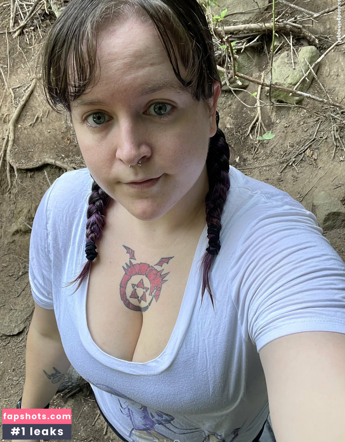 spoopymamabrat_free gallery photo #6