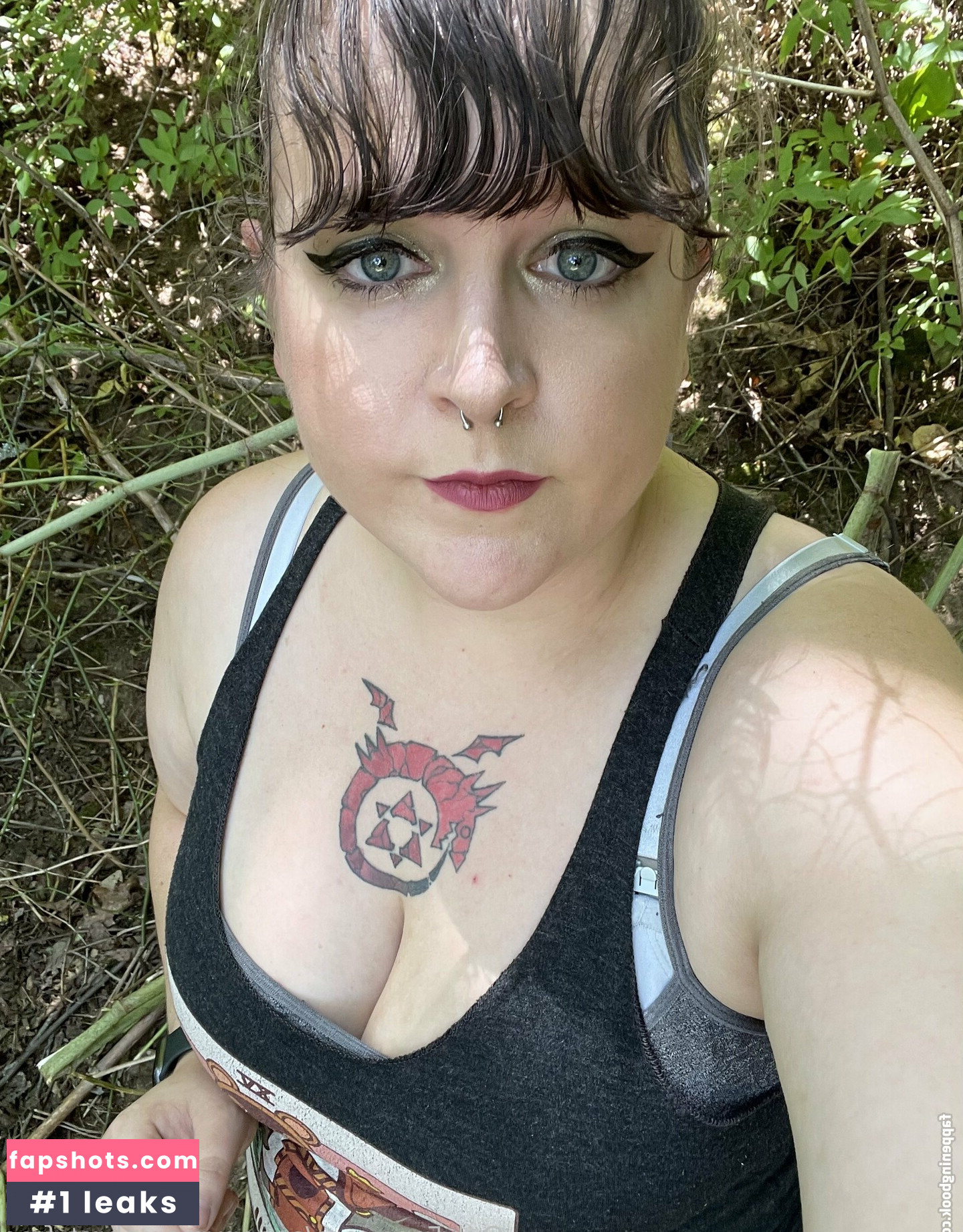 spoopymamabrat_free nude babe gallery