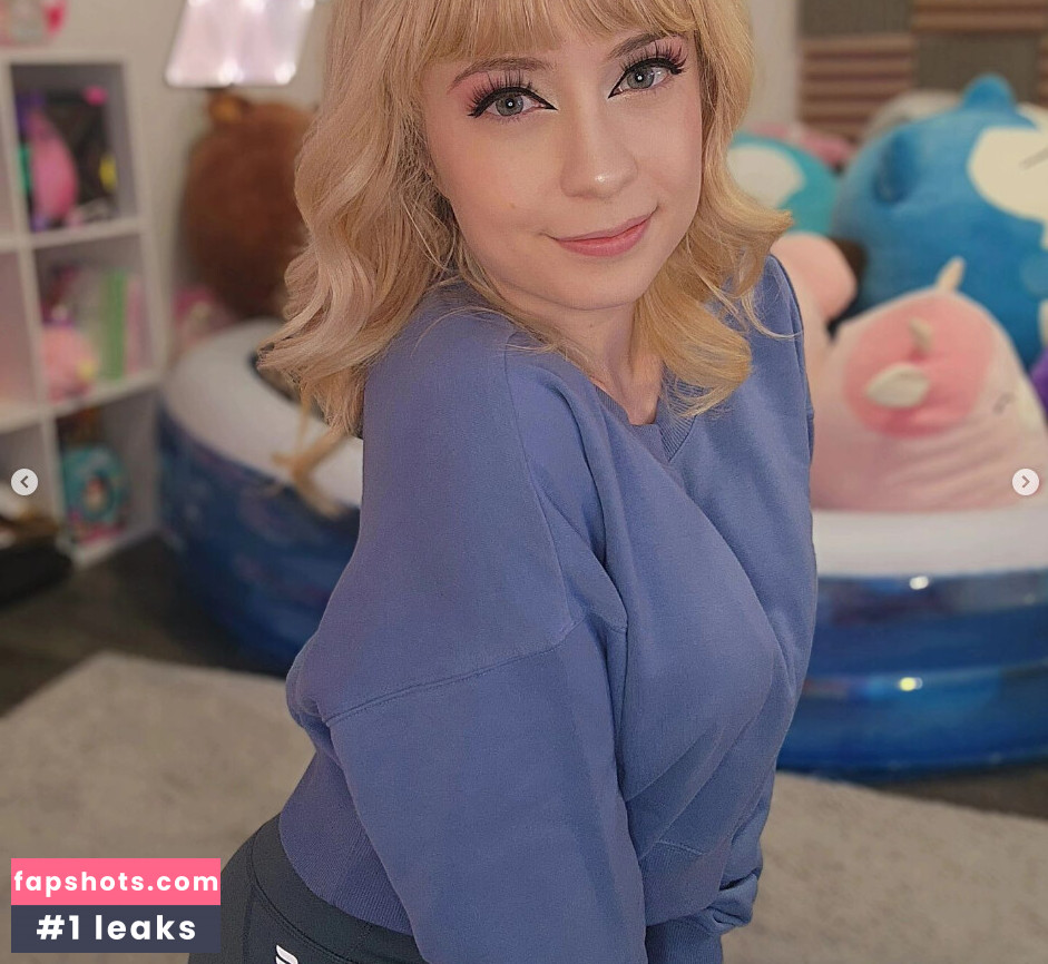 SquishShe gallery photo #4