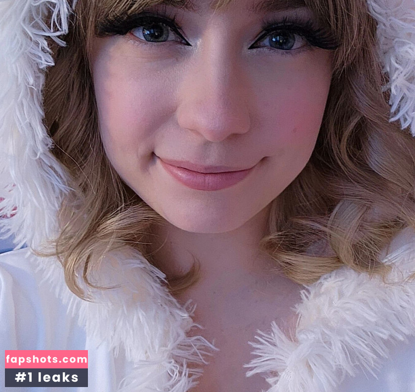 SquishShe gallery photo #36