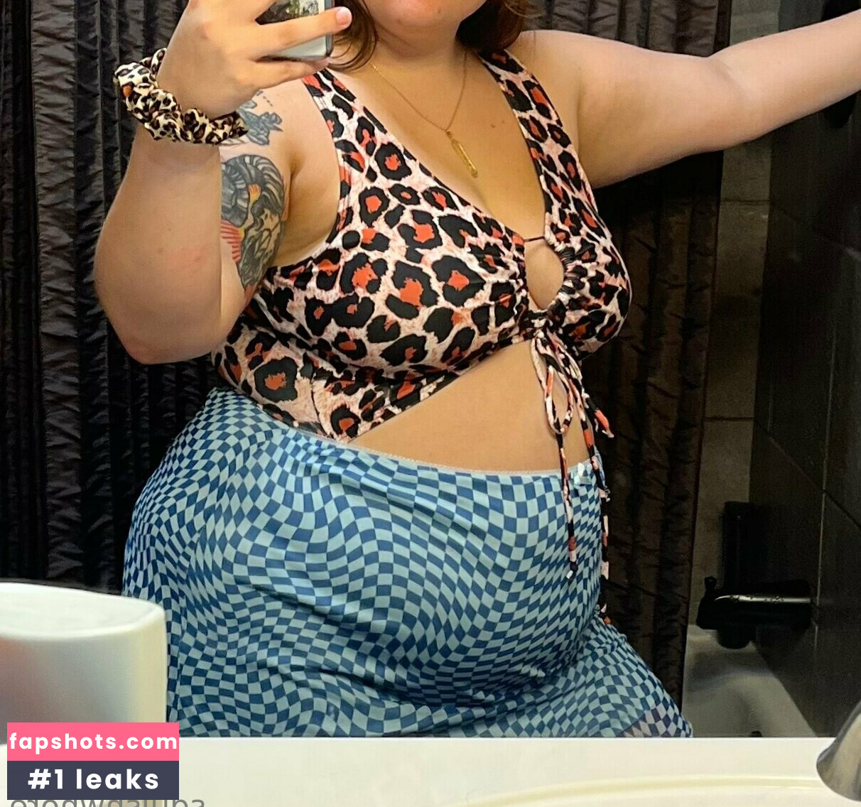 squishwhore gallery photo #16