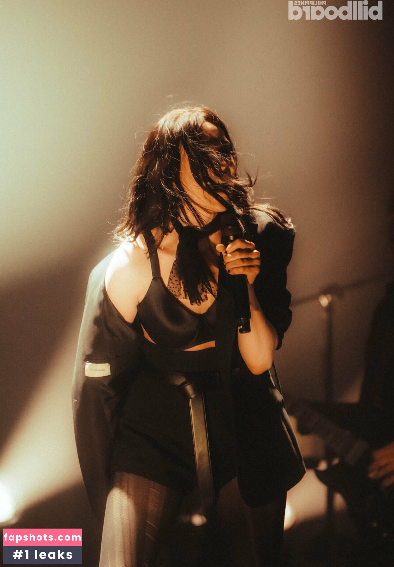 St Vincent gallery photo #13