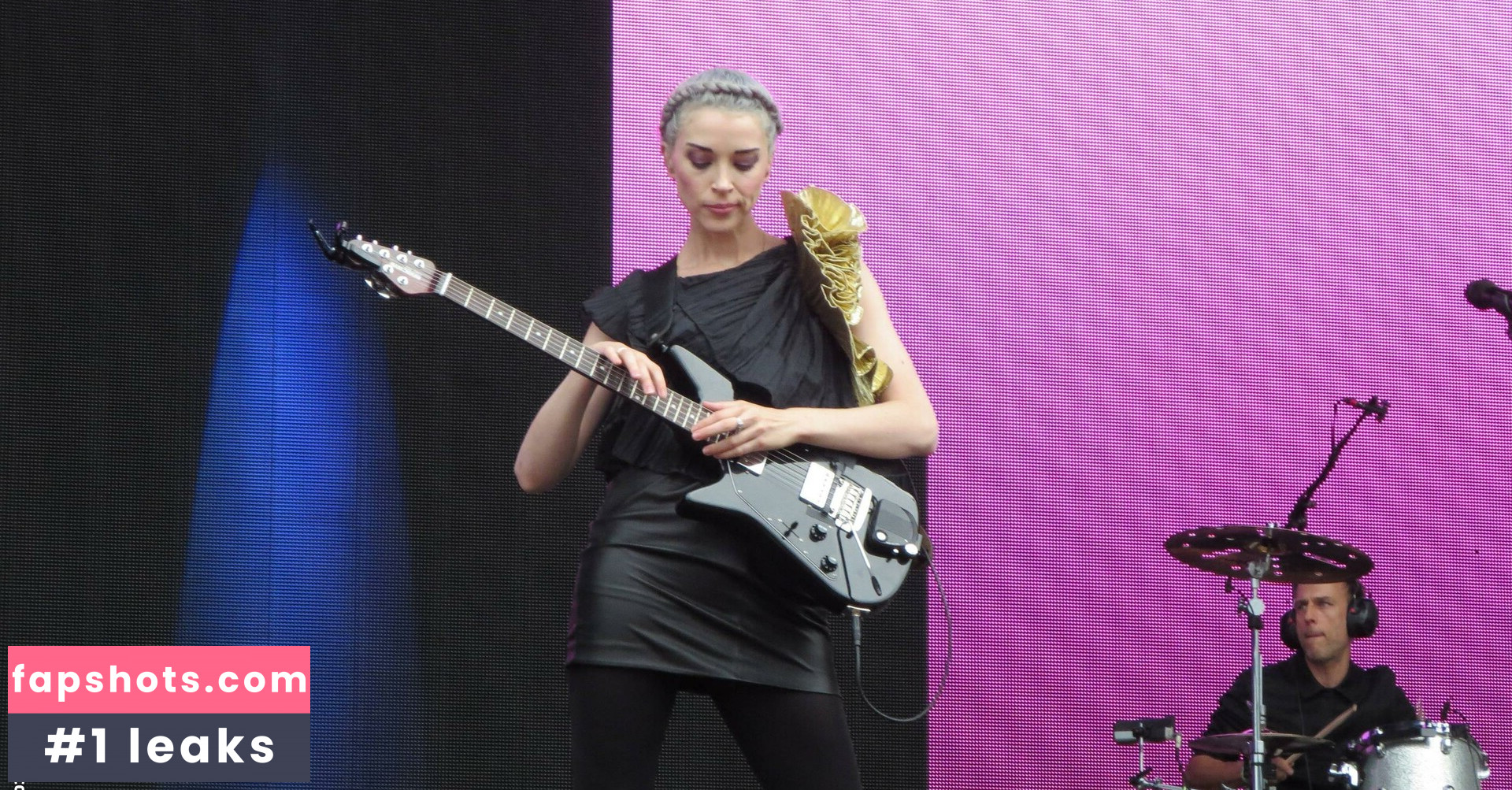 St Vincent Nahé úniky fotek pouze od fanoušků #37 - Fapshots