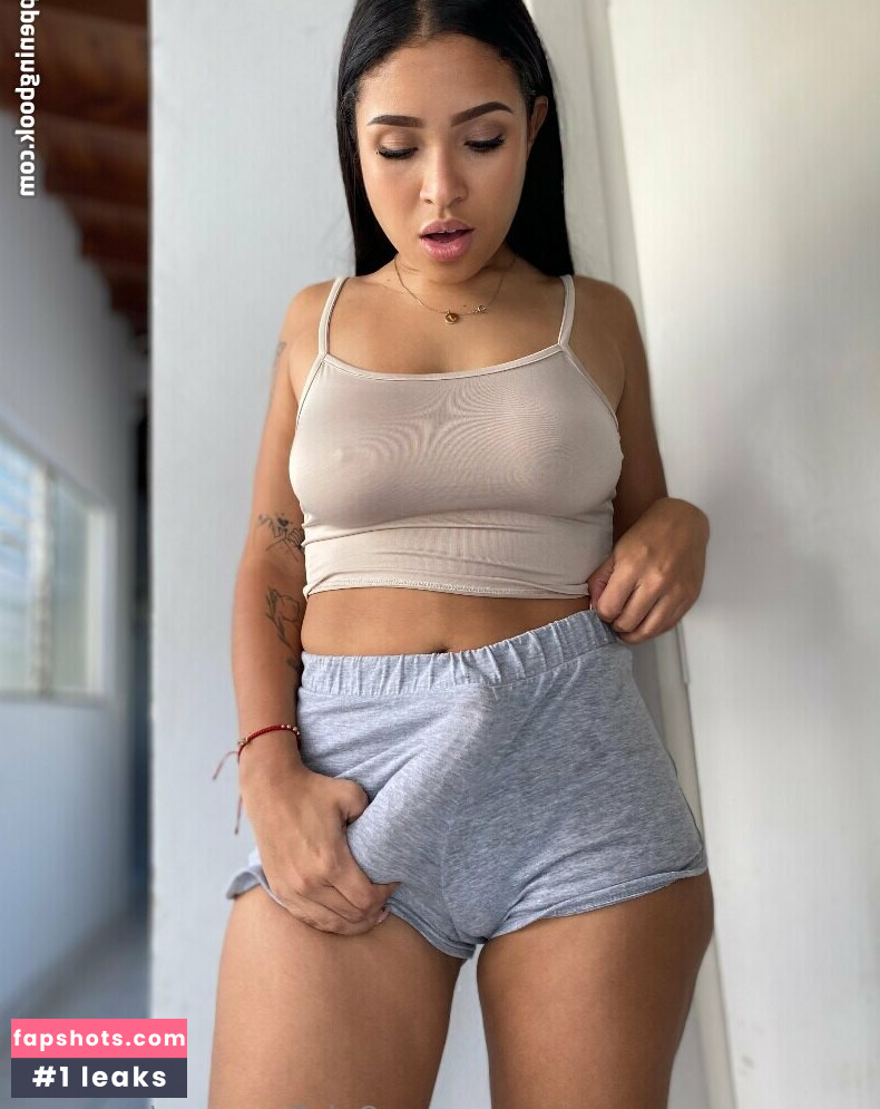 stacey_a Filtración Desnuda OnlyFans Foto #14 - Fapshots