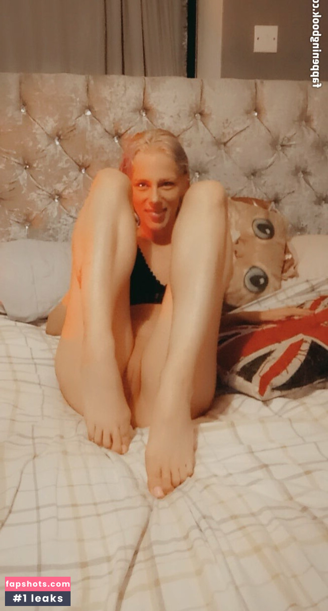 Stacey Louise gallery photo #18