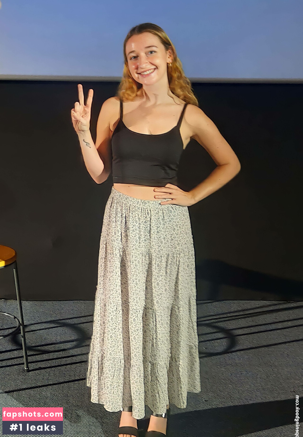 Stacey Ryan nude babe gallery