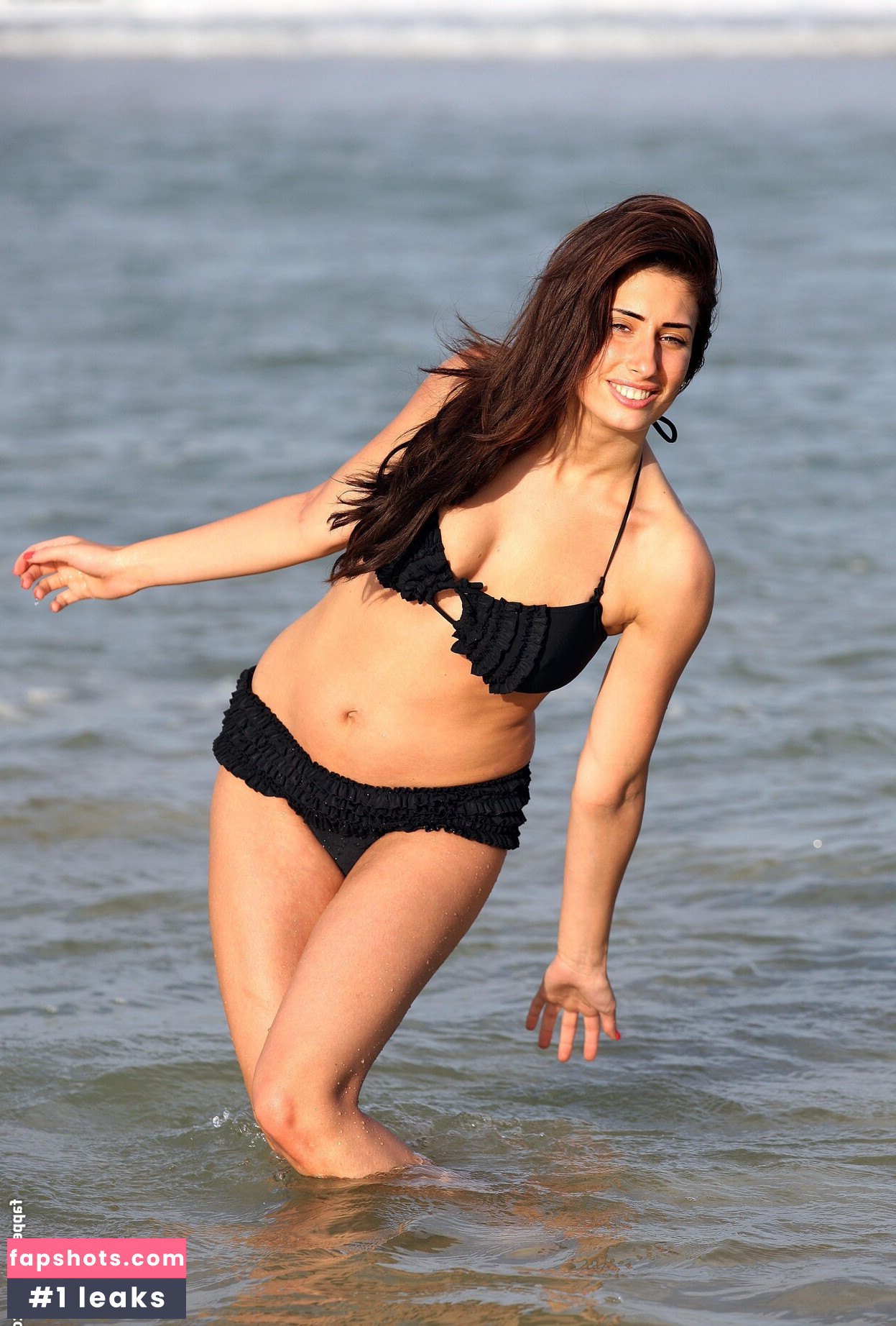 Stacey Solomon gallery photo #14