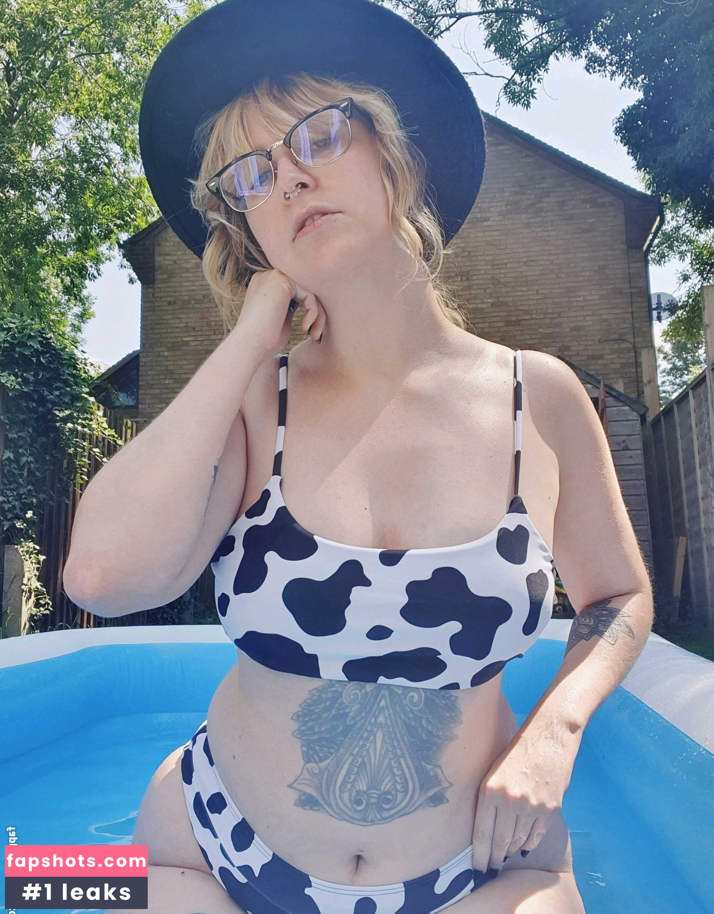 StaceyofGotham gallery photo #19