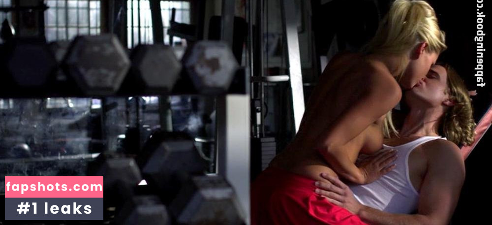 Stacy Leigh gallery photo #3