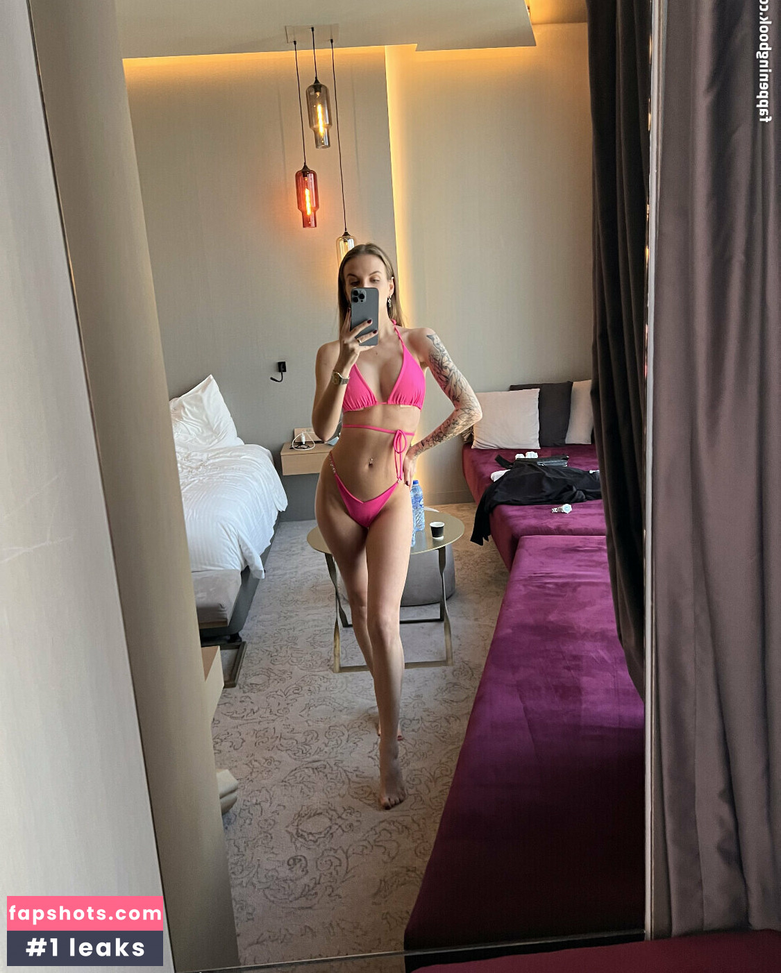 Stacy Queen gallery photo #8