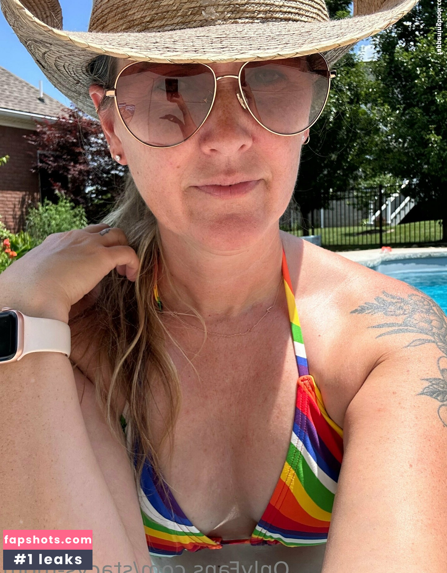 stacys-mom gallery photo #3