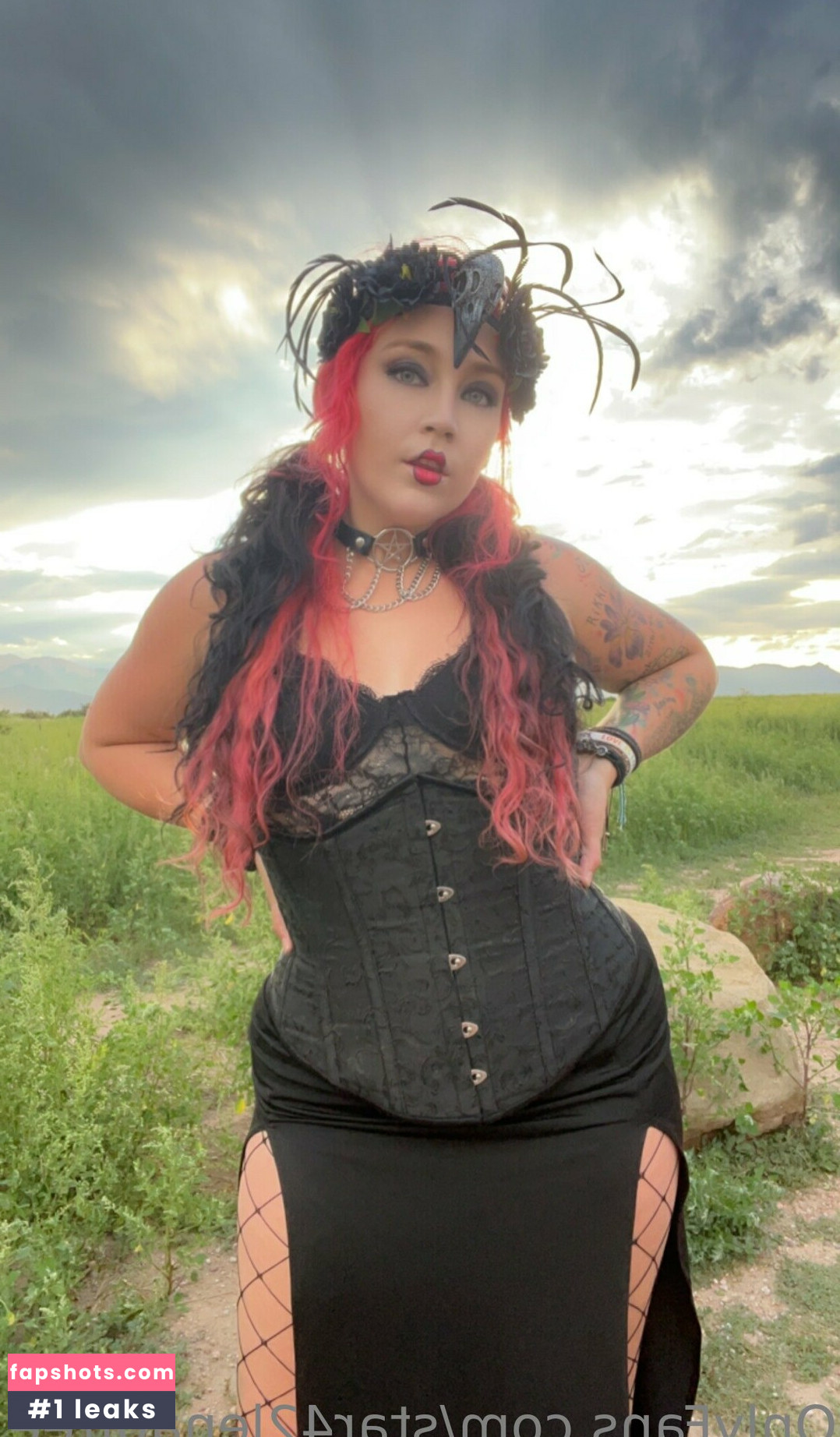 star42lena0free nude babe gallery