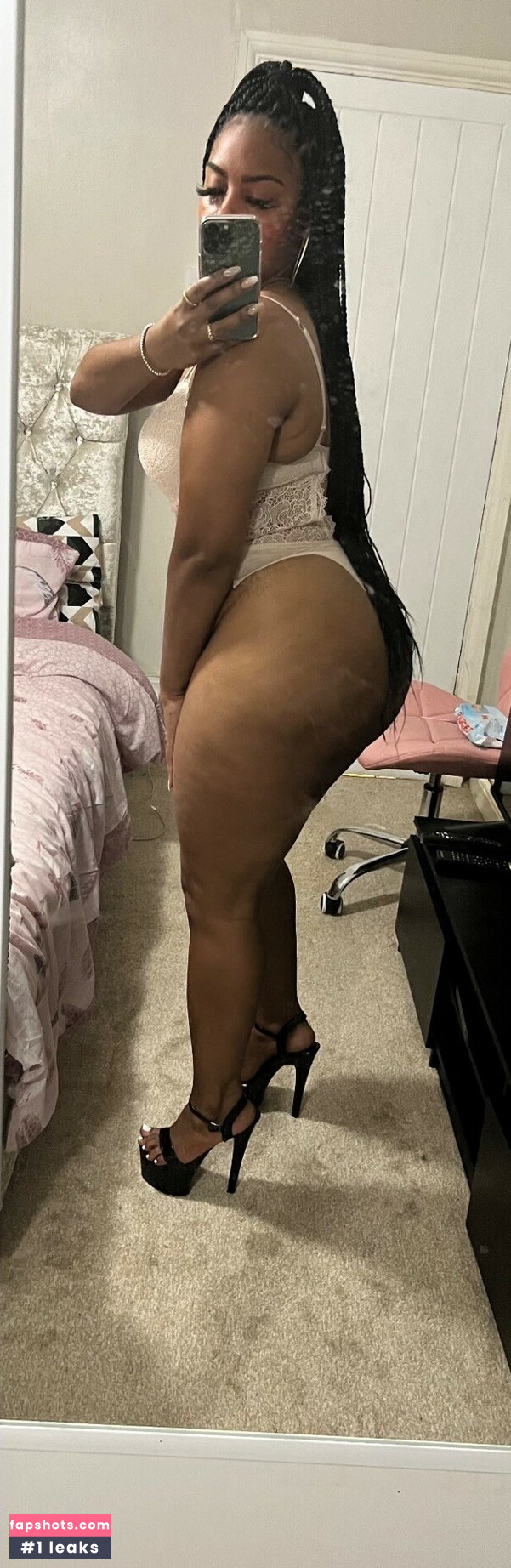 Stargirlsarah19x gallery photo #23