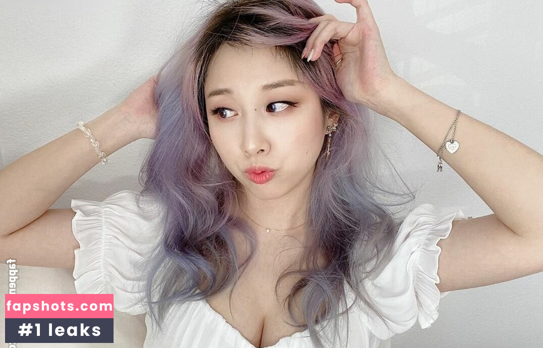 Starsmitten/Celine nude babe gallery